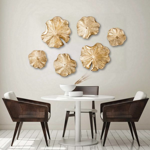 "Modern Aquatic Set Wall Décor from Daleenz Store featuring a collection of ocean-themed wall accents with smooth, modern lines in a contemporary interior."

