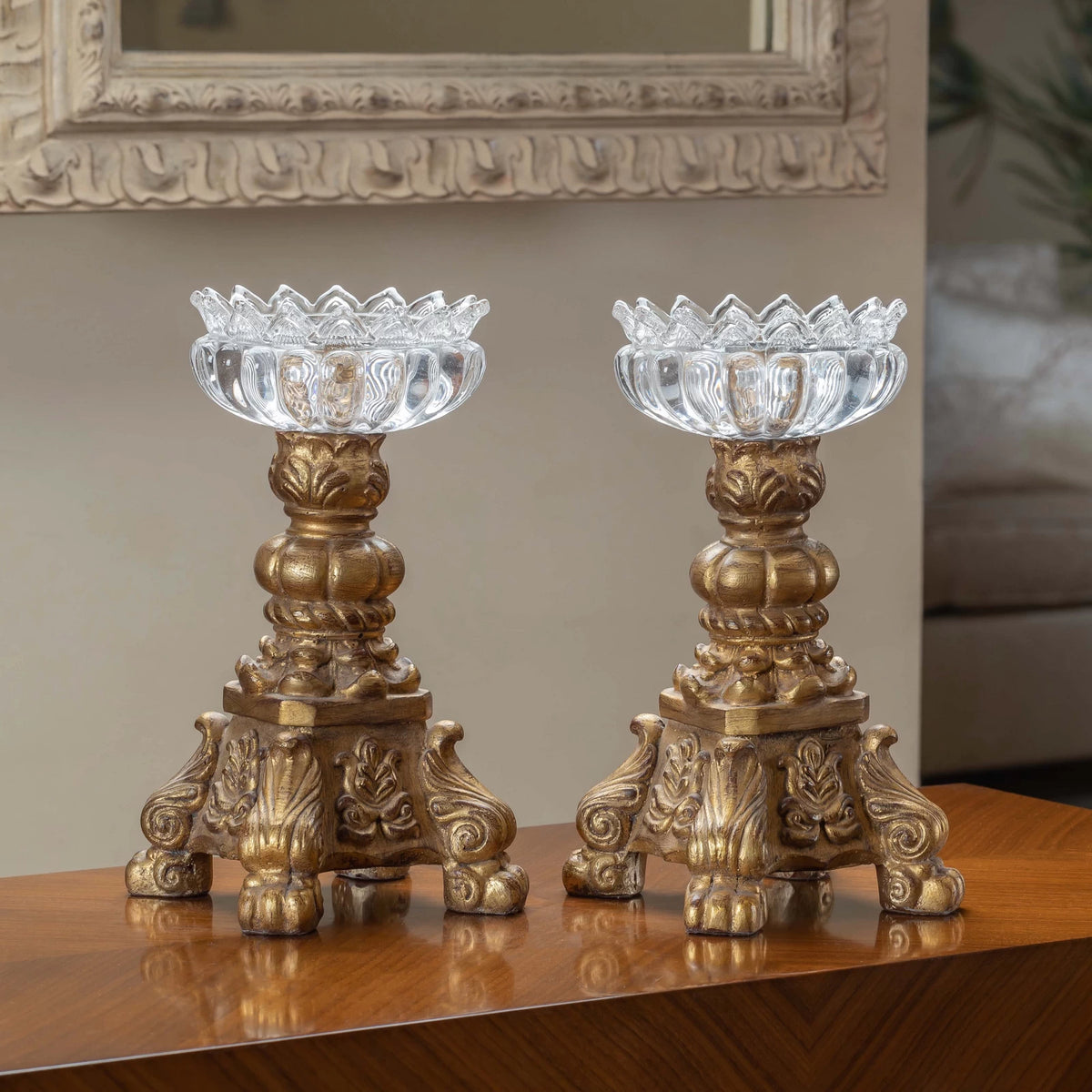 Classic Sun Flower table accessory with detailed floral design, displayed on a tabletop as a bright and elegant decorative accent.

