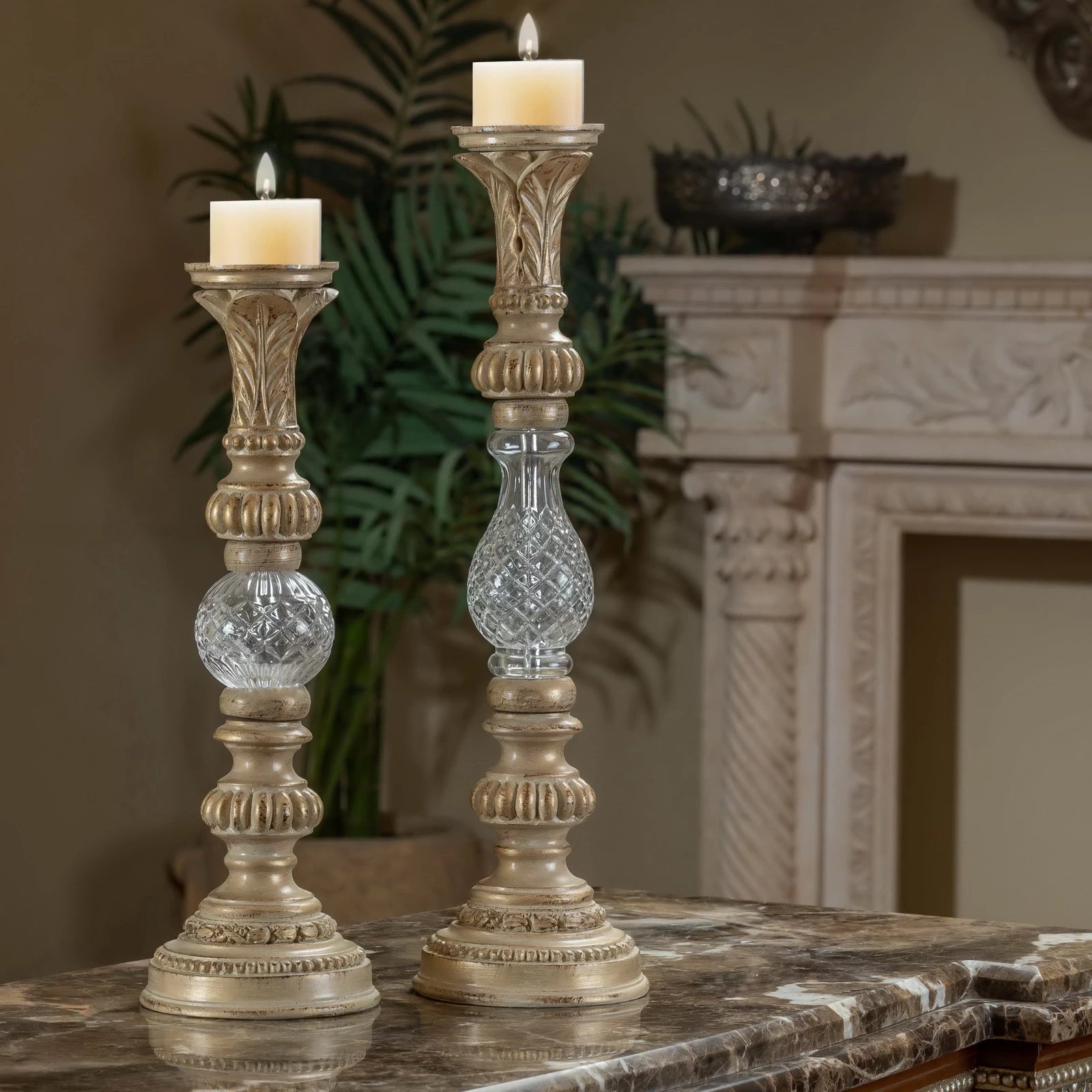 Classic Crystal Plants Candle Holders with crystal detailing and plant-inspired design, adding elegance and charm to any room.

