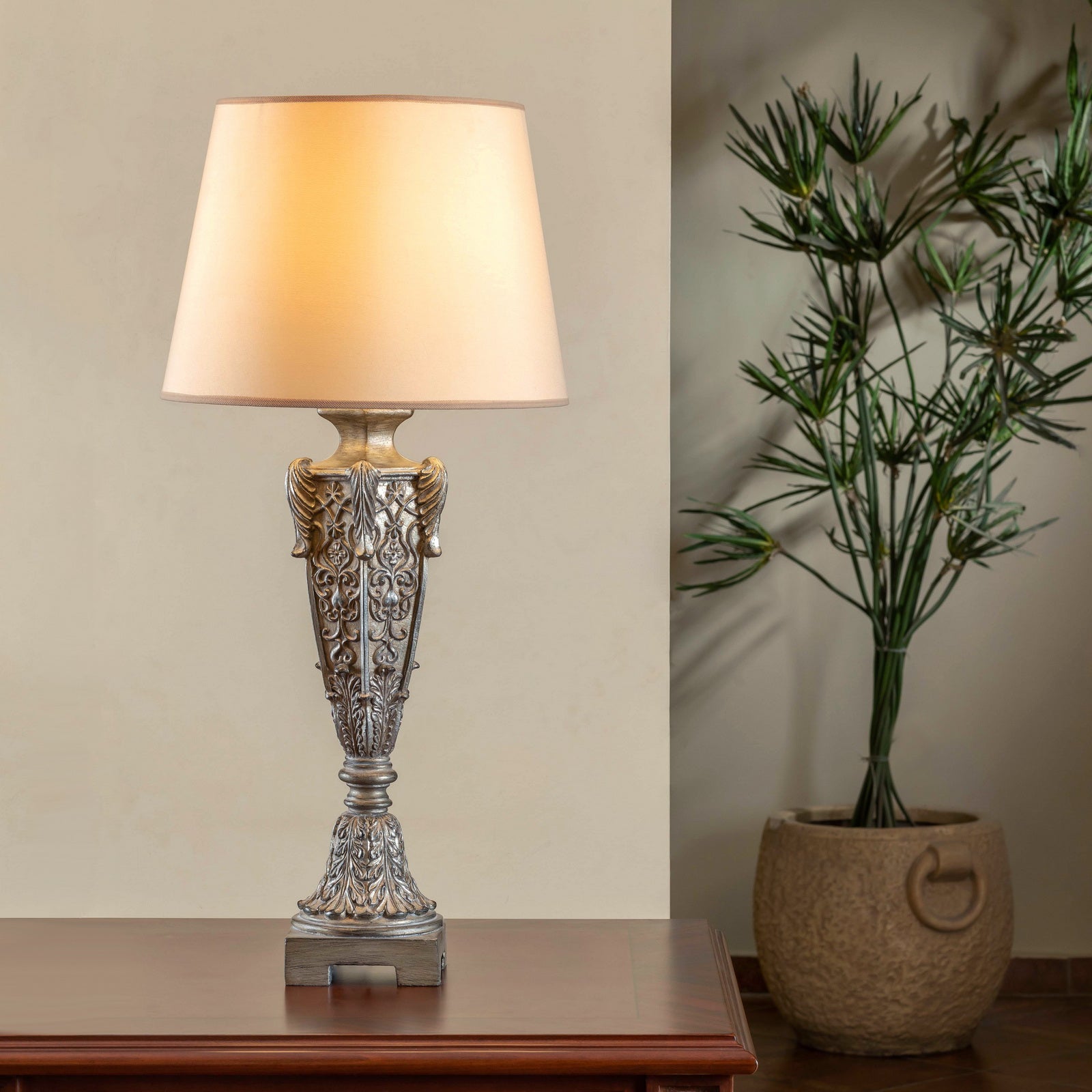 Classic Fine Art 7 Table Lamp featuring an intricate artistic design and soft, ambient lighting – sophisticated home decor for modern interiors.

