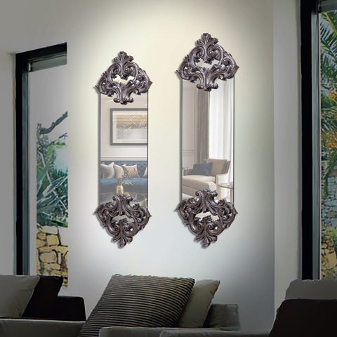 Classic Micolina Mirror with elegant, vintage-inspired frame, reflecting light and adding timeless sophistication to any room.

