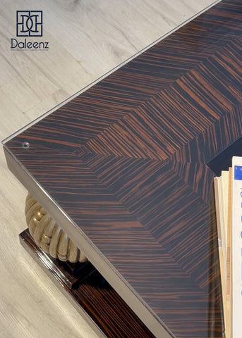 تربيزة  فور نوتس 